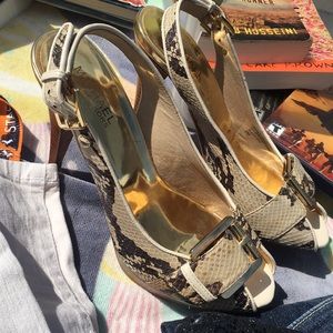 Brand New Michael Kors Size 8 Heels